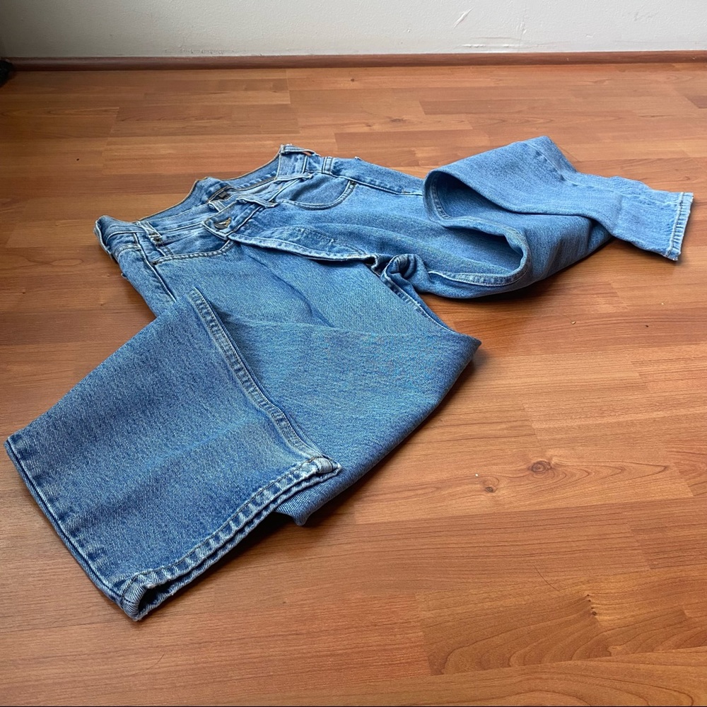 Asymmetrical Straight Leg | CARMAR